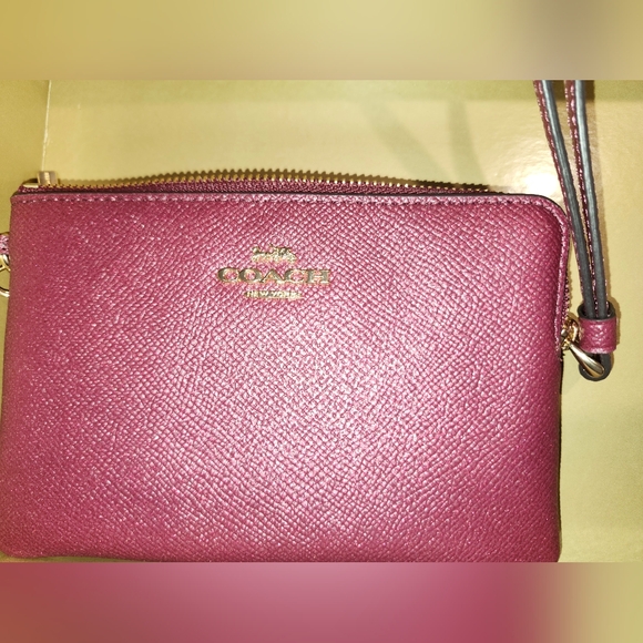 Coach Glitter Corner Zip Wristlet - Picture 7 of 7